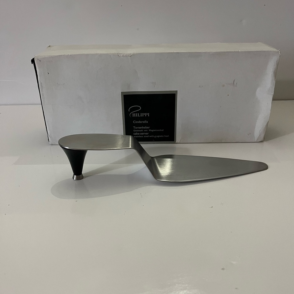 Cinderella cake, server with magnetic heel, Stainless Steel